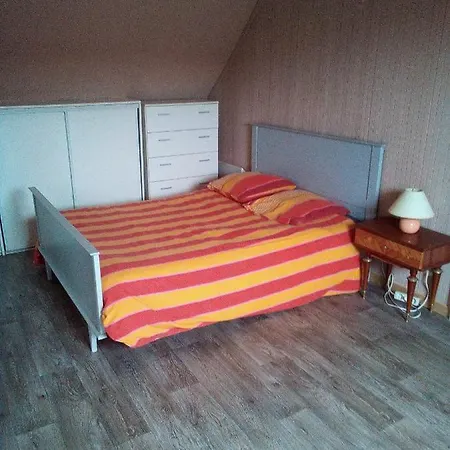 Habitación en casa particular Chambre 1 Martine Hamadou Questembert